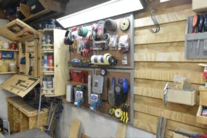 Easy To Build Peg Board| DIY Beginner Woodworking Plan